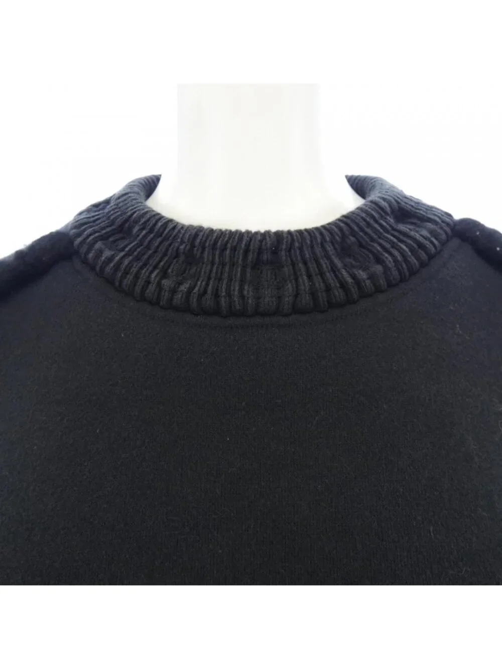 Chanel Sweatshirt Gray